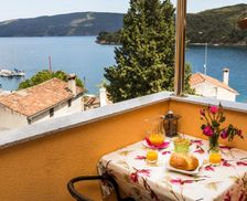 Croatia Cres Island Valun vacation rental compare prices direct by owner 16096552