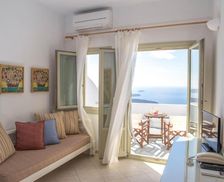 Greece Santorini Imerovigli vacation rental compare prices direct by owner 12153450