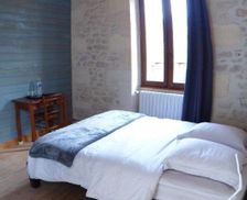 France Aquitaine Saint-Estèphe vacation rental compare prices direct by owner 13610226