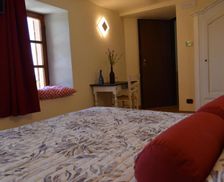 Italy Piedmont Grinzane Cavour vacation rental compare prices direct by owner 13725211