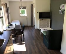 Netherlands Zuid-Holland Mijnsheerenland vacation rental compare prices direct by owner 13692250