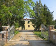 Italy Emilia-Romagna Ferrara vacation rental compare prices direct by owner 13013896