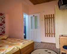 Romania Satu Mare Tăşnad vacation rental compare prices direct by owner 13676238