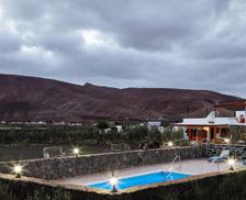 Spain Lanzarote Mala vacation rental compare prices direct by owner 23763176
