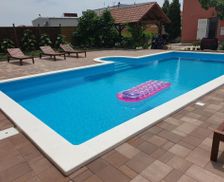 Croatia Sibenik-Knin County Šibenik vacation rental compare prices direct by owner 7438692