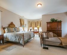 United States Illinois Oak Park vacation rental compare prices direct by owner 12920923