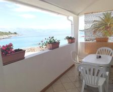 Croatia Hvar Island Gdinj vacation rental compare prices direct by owner 13744052