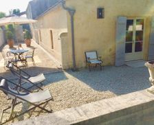 France Aquitaine Bourg-sur-Gironde vacation rental compare prices direct by owner 17859337