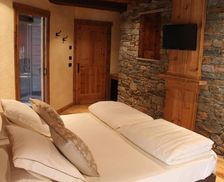 Italy Valle d'Aosta Cogne vacation rental compare prices direct by owner 18369364