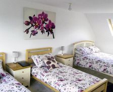 United Kingdom Greater London Barnet vacation rental compare prices direct by owner 13768066