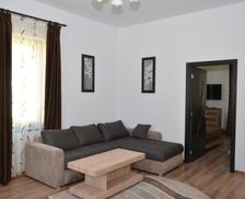 Romania Brasov Moieciu de Jos vacation rental compare prices direct by owner 11339512