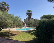 France Languedoc-Roussillon Saint-Gilles vacation rental compare prices direct by owner 10729100