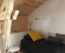 France Auvergne Valcivières vacation rental compare prices direct by owner 14295953