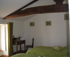 France Pays de la Loire Cheffois vacation rental compare prices direct by owner 14145182