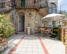 Italy Sicily Taormina vacation rental compare prices direct by owner 9066527