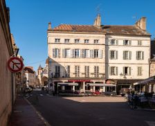 France Burgundy Beaune vacation rental compare prices direct by owner 35513292