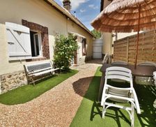 France Centre Clévilliers vacation rental compare prices direct by owner 12988075