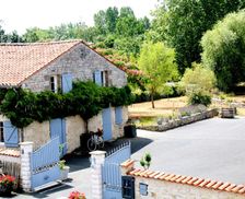 France Pays de la Loire Fontaines vacation rental compare prices direct by owner 16054506