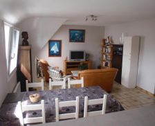 France Brittany Fouesnant vacation rental compare prices direct by owner 6613947