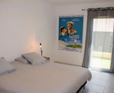 France Provence-Alpes-Côte d'Azur La Fare-les-Oliviers vacation rental compare prices direct by owner 24810298