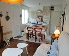 France Normandy Jullouville-les-Pins vacation rental compare prices direct by owner 14530290