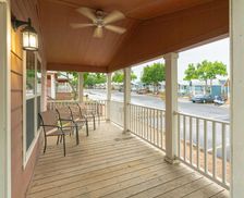 United States Texas New Braunfels vacation rental compare prices direct by owner 18128606