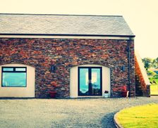 United Kingdom Antrim County Belfast vacation rental compare prices direct by owner 13705657