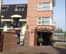 Netherlands Noord-Holland Enkhuizen vacation rental compare prices direct by owner 14308229