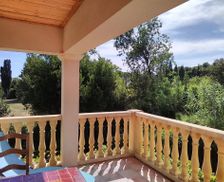 France Provence-Alpes-Côte d'Azur Maussane-les-Alpilles vacation rental compare prices direct by owner 14721004