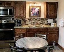 United States Wyoming Dubois vacation rental compare prices direct by owner 12667312