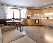 Italy Trentino Alto Adige Colfosco vacation rental compare prices direct by owner 16159139