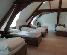 France Burgundy Treigny vacation rental compare prices direct by owner 14095391