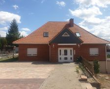 Germany Saxony-Anhalt Erdeborn vacation rental compare prices direct by owner 13695038