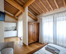 Italy Veneto Mezzane di Sotto vacation rental compare prices direct by owner 18224071