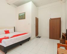Indonesia Sumatra Tuktuk Siadong vacation rental compare prices direct by owner 13770587