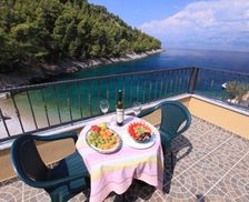 Croatia Hvar Island Bogomolje vacation rental compare prices direct by owner 18977156