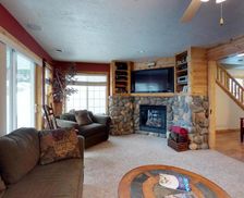 United States Idaho McCall vacation rental compare prices direct by owner 19477938