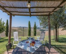 Italy Tuscany Asciano vacation rental compare prices direct by owner 14231926