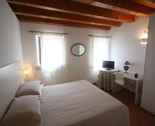 Italy Friuli Venezia Giulia Sacile vacation rental compare prices direct by owner 18355517