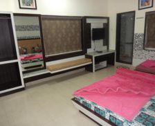 India Rajasthan Mount Ābu vacation rental compare prices direct by owner 26837384