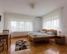 Hungary Pest Vecsés vacation rental compare prices direct by owner 19426363