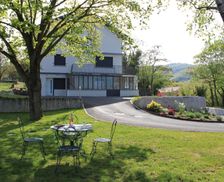 France Auvergne Châtel-Guyon vacation rental compare prices direct by owner 16052968