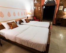 India Gujarat Vadodara vacation rental compare prices direct by owner 14211939