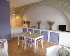 France Languedoc-Roussillon Sallèles-Cabardès vacation rental compare prices direct by owner 18916697