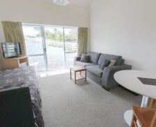 New Zealand Auckland Region Wellsford vacation rental compare prices direct by owner 16408039