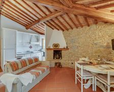 Italy Tuscany San Gimignano vacation rental compare prices direct by owner 14700784