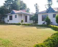 India Himachal Pradesh Kangra vacation rental compare prices direct by owner 35798420