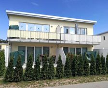 Germany Mecklenburg-Pomerania Gelbensande vacation rental compare prices direct by owner 14538688