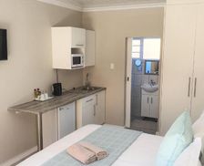 South Africa Eastern Cape Port Elizabeth vacation rental compare prices direct by owner 13679862