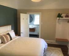 Australia Tasmania Strahan vacation rental compare prices direct by owner 16138861